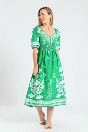 Pleated-Skirt Bright Accent 3/4 Sleeve V-Neck Border Print Midaxi Dress - Emerald