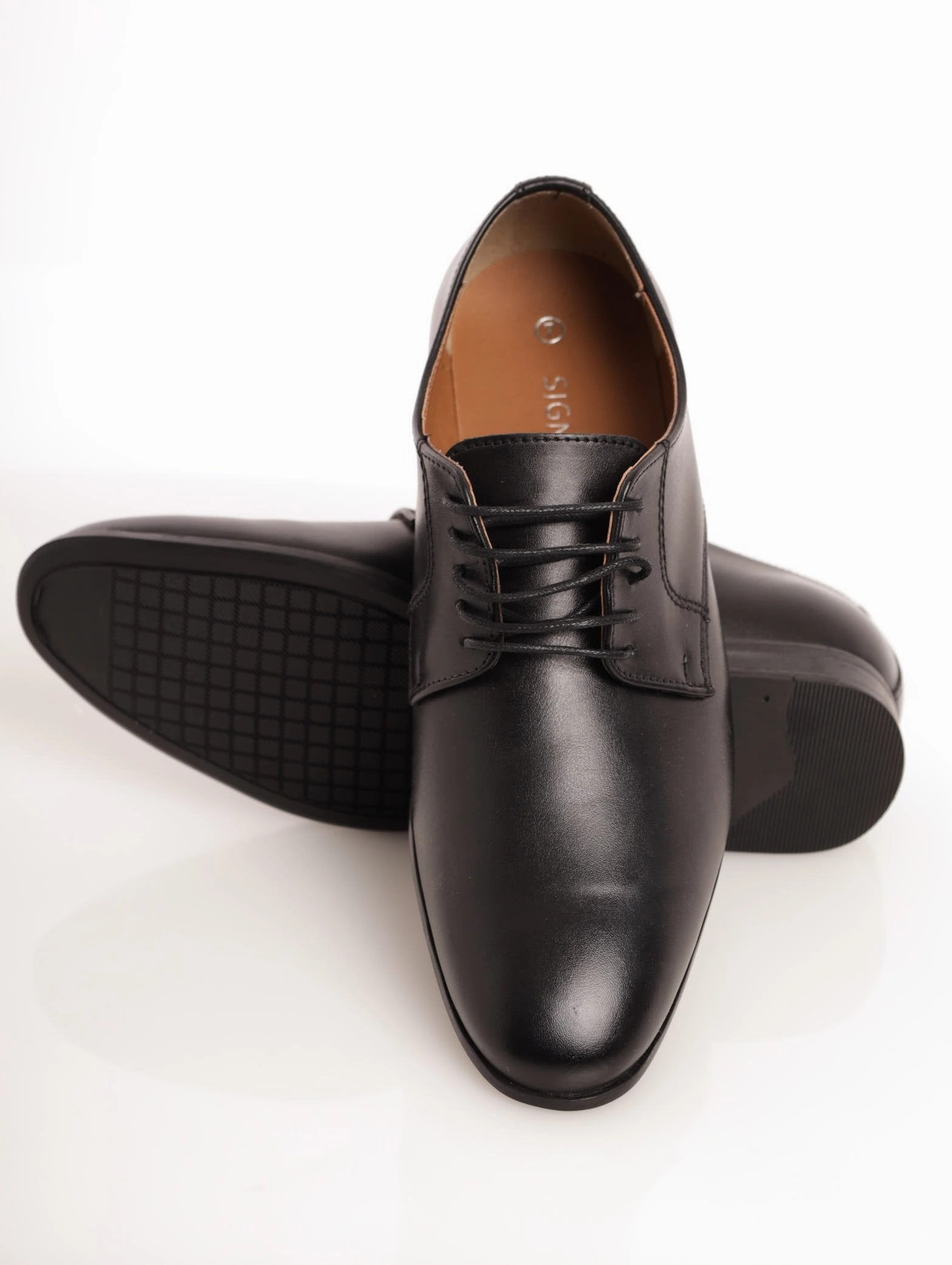 Exclusive Model Men's Basic Lace-Up Shoe - Black