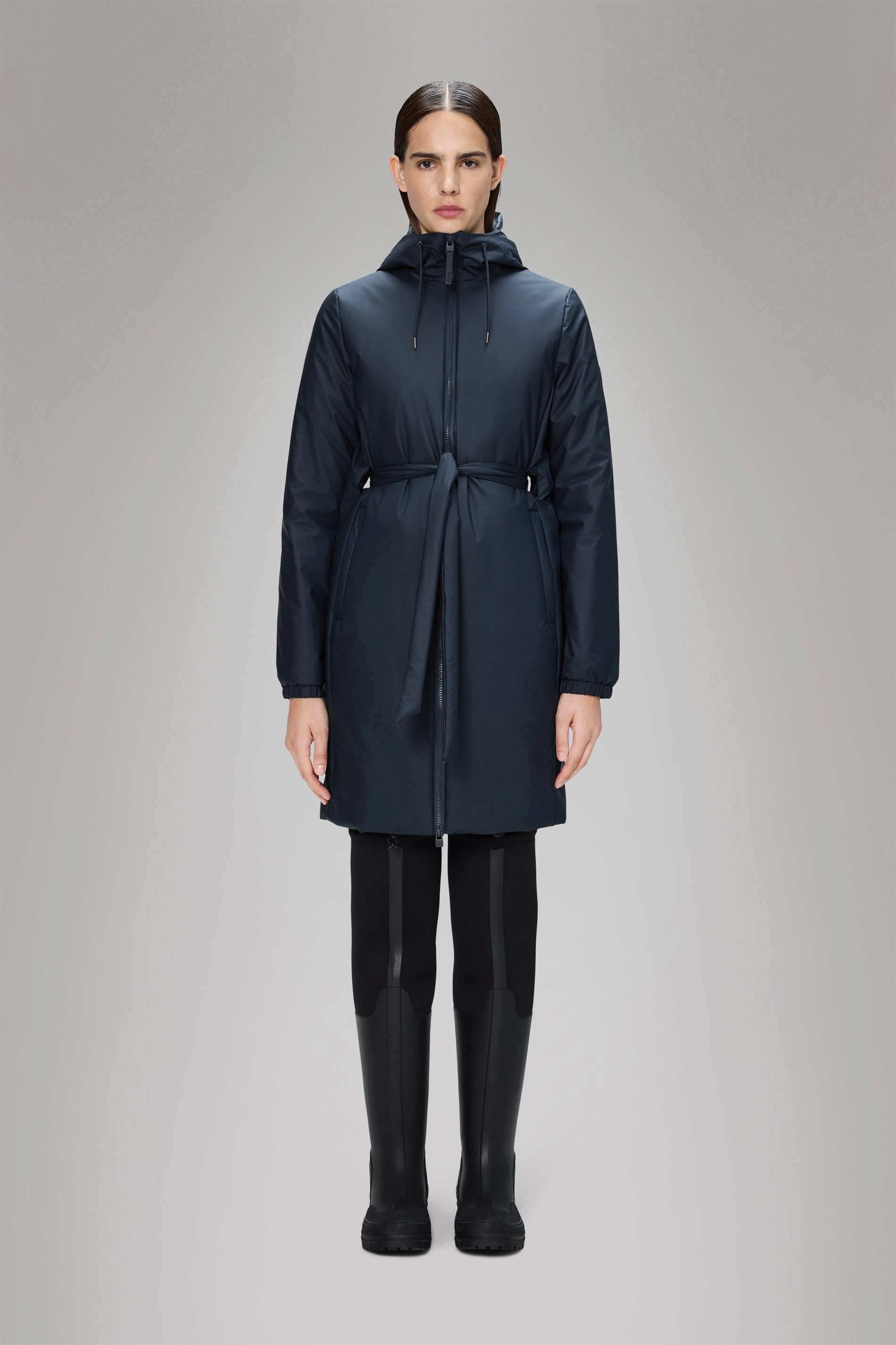 Modern Drop Tail Hem Elastic hem Lohja Long Insulated Curve Jacket