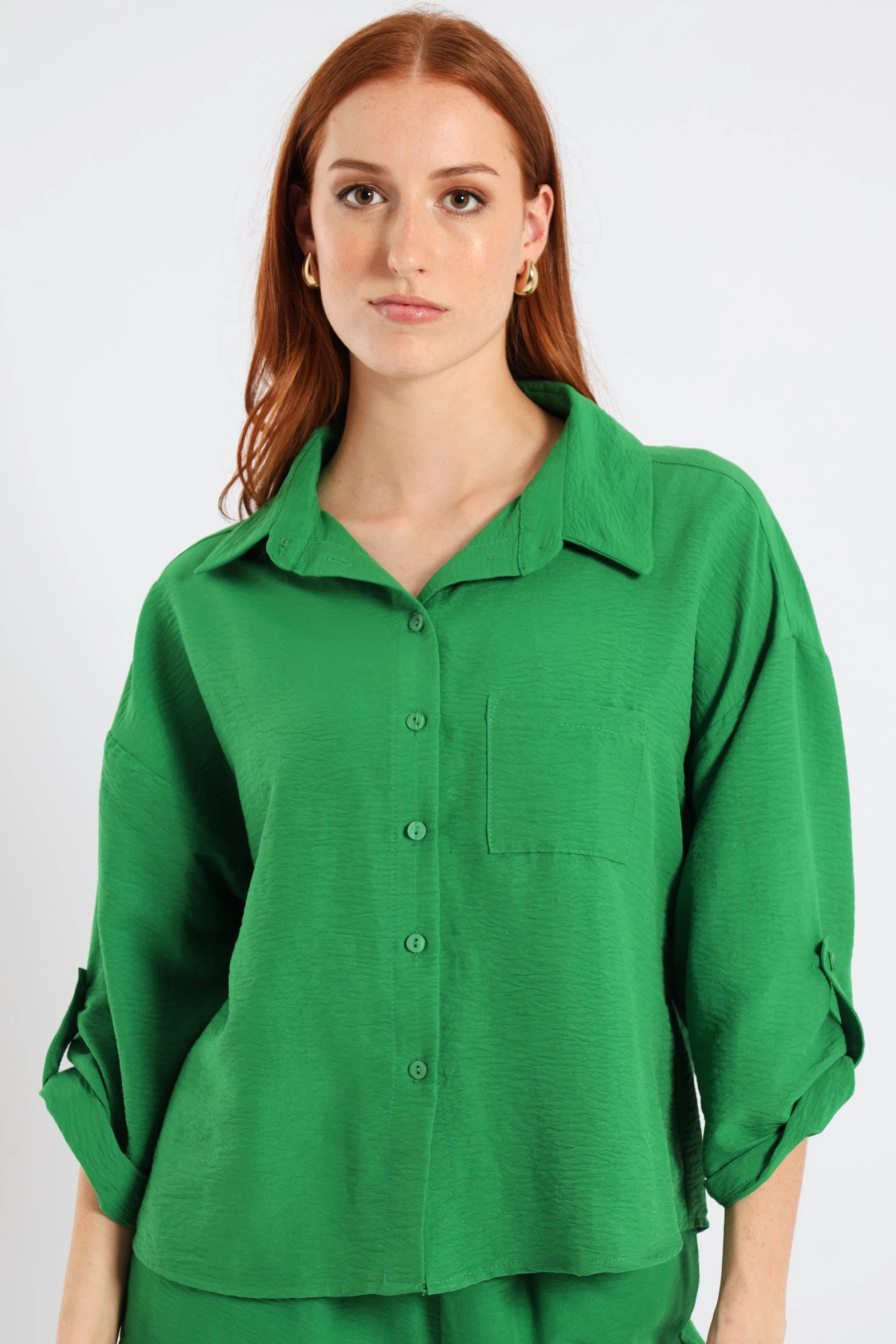 LightReflectiveTrim Stretch Fabric Tab & Button Detail 3/4 Sleeve Relaxed Shirt - Emerald