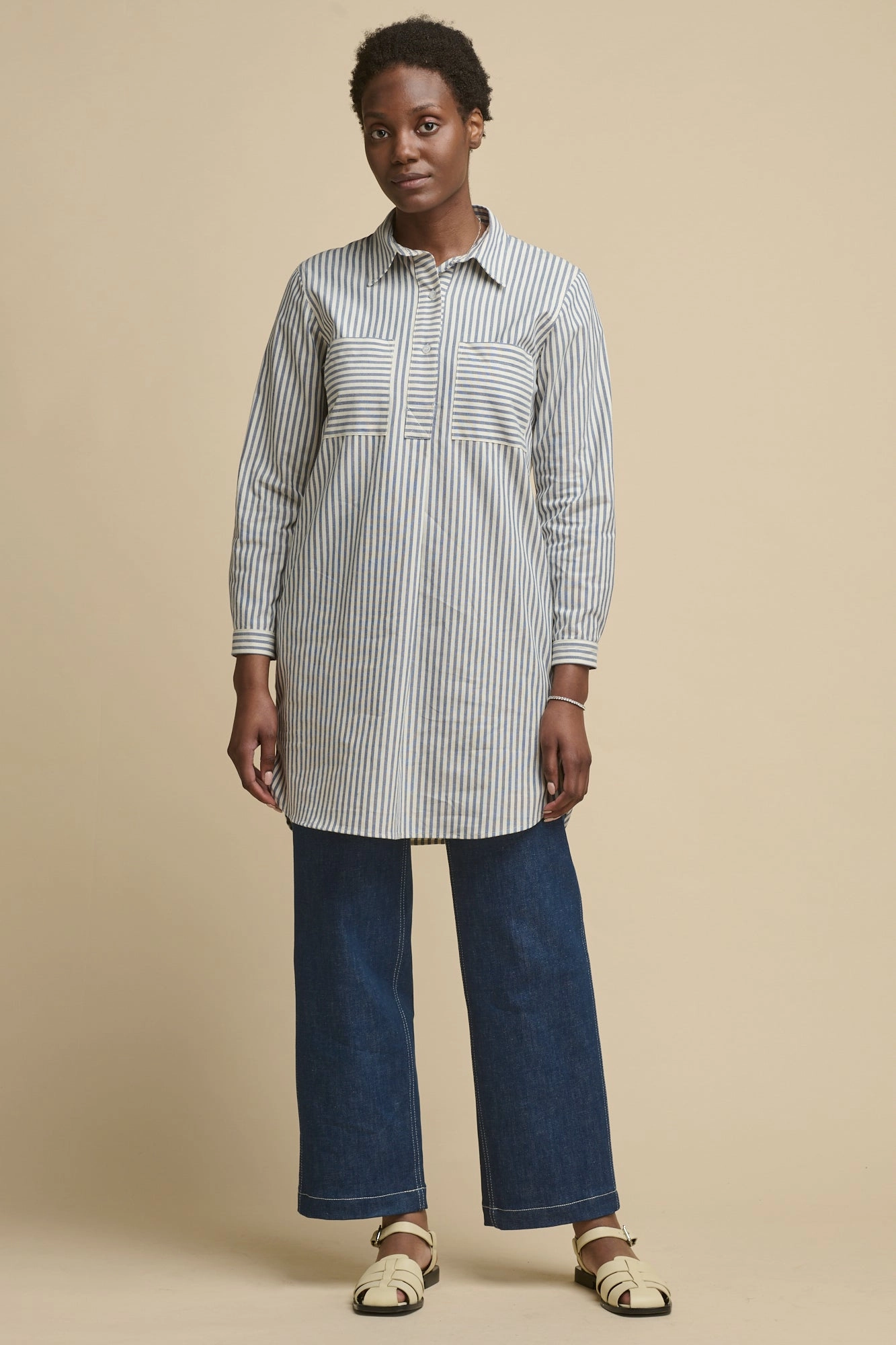 The Quarry Bank Women's Olivia Shirt Dress - Navy/White Puff-Sleeve Evening Vibe