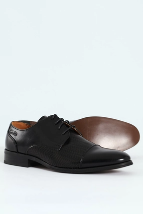 Quick Shift Crisp Fit Toe Cap & Pin Punch Detail Derby Shoe - Black