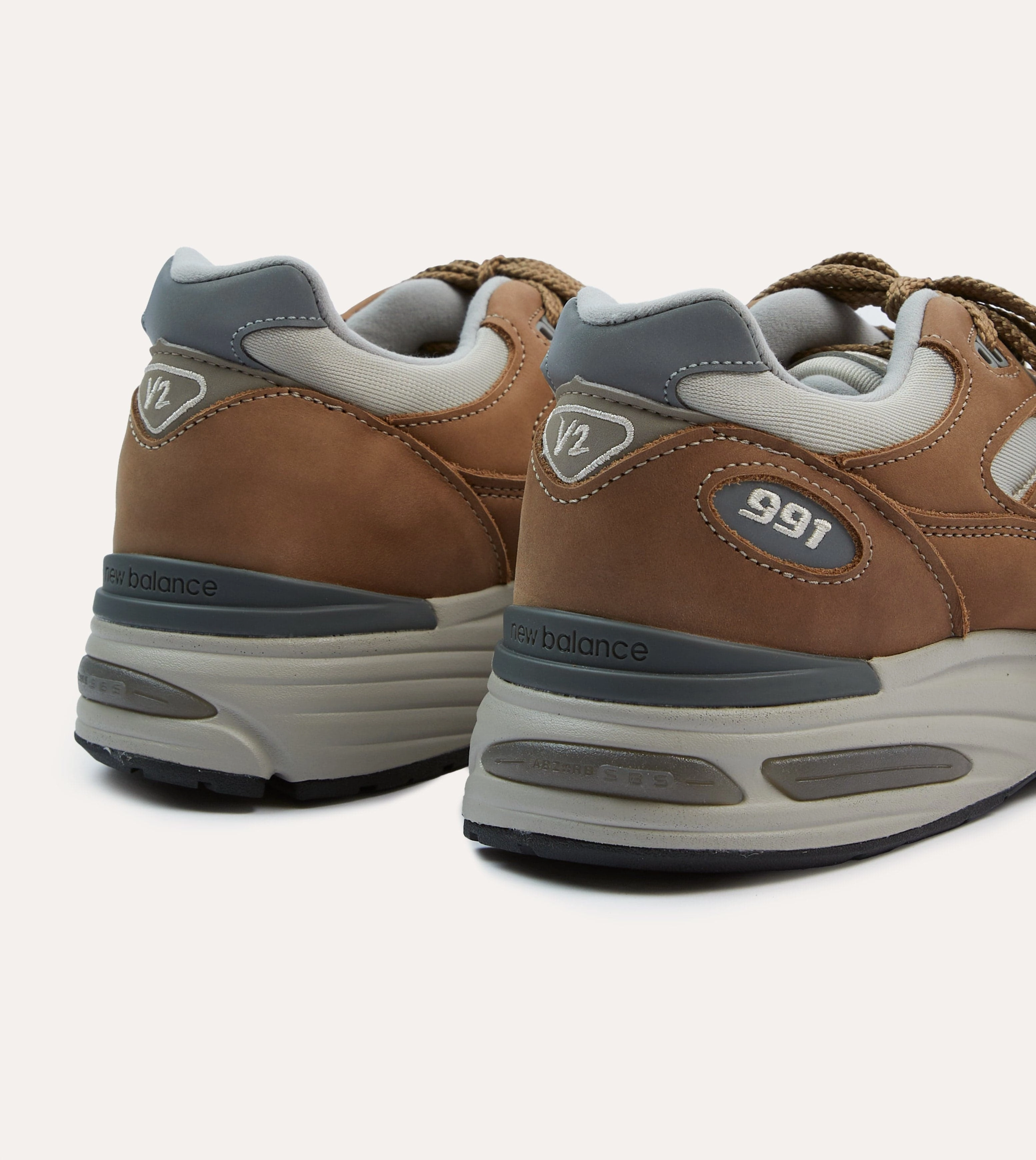 New Balance Coco Mocca Made in UK 991v2 Trainers Slip Resistant Sole Flexible Forefoot Construction