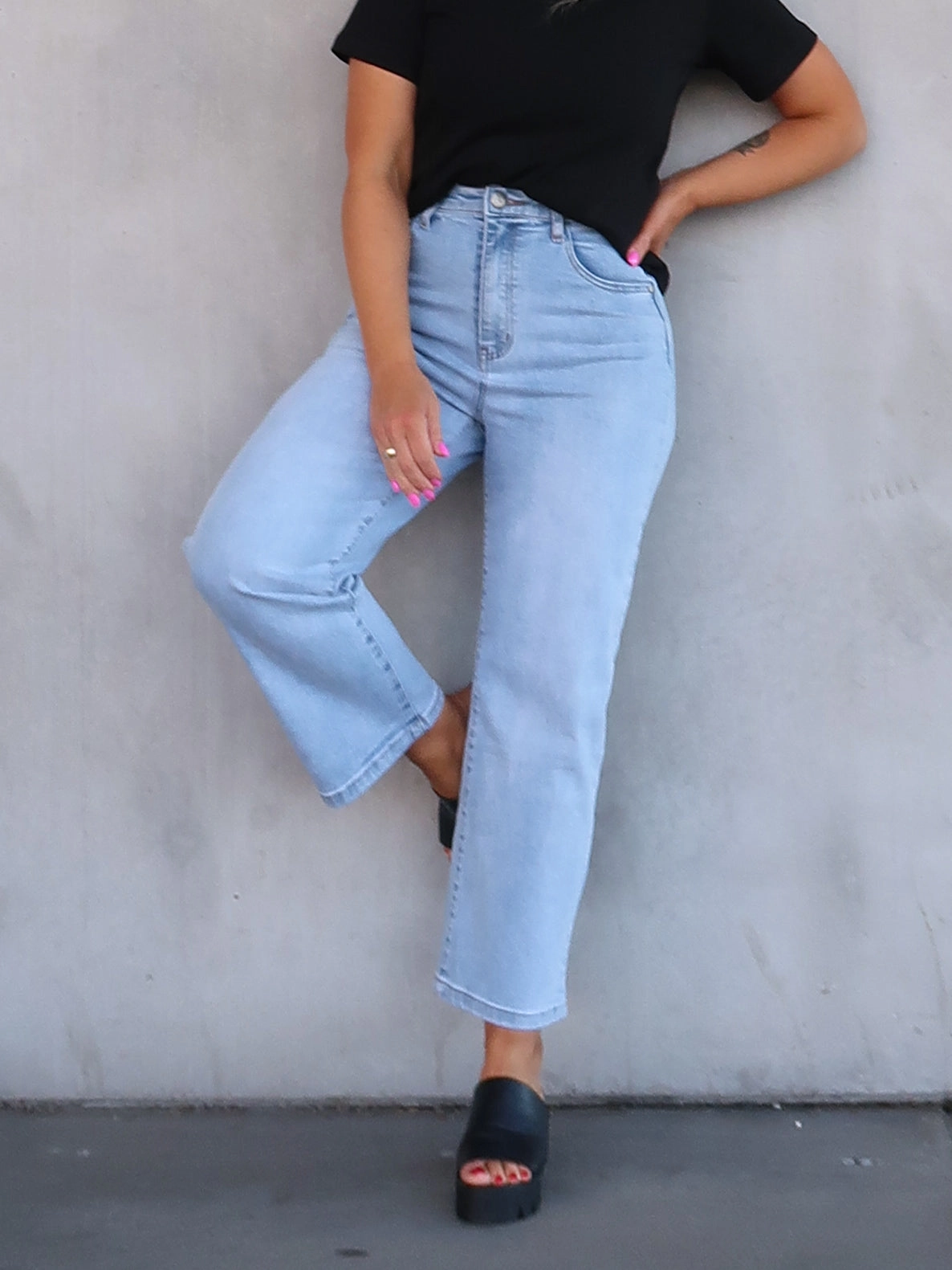 Grayson Jeans - Light Blue Relaxed Aesthetic