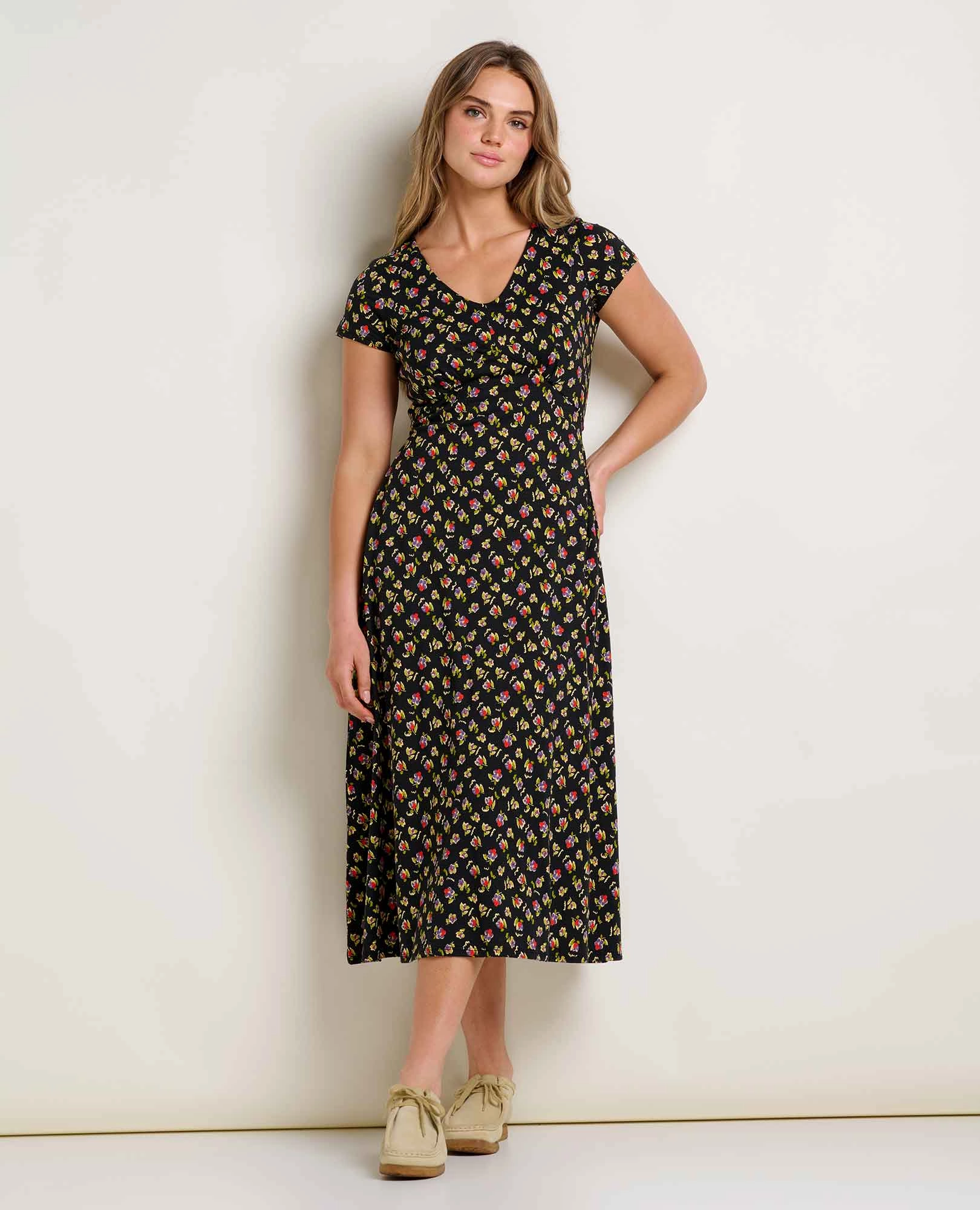 Rose Midi Dress All-Day Wear Versatile Layer