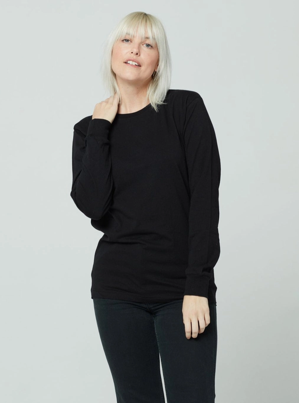 QuickDry Technology Relaxed Silhouette Unisex Long Sleeve - Black