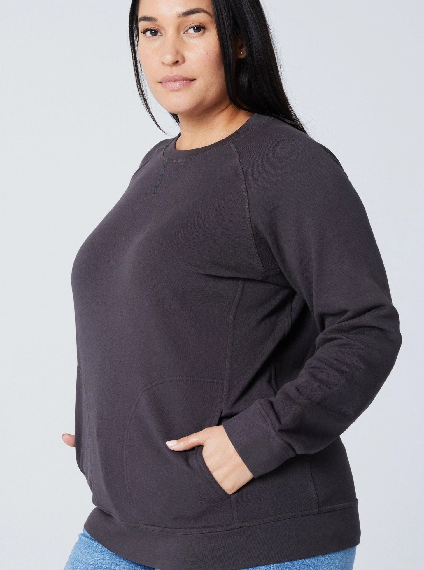 Cozy Knit High Collar Design Unisex Pocket Crewneck Sweatshirt - Washed Black