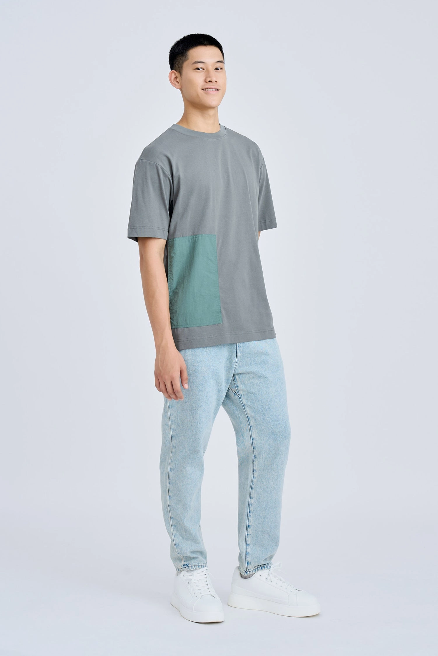 Relaxed Fit Jeans - Light Denim Flexible Waistband Padded hips
