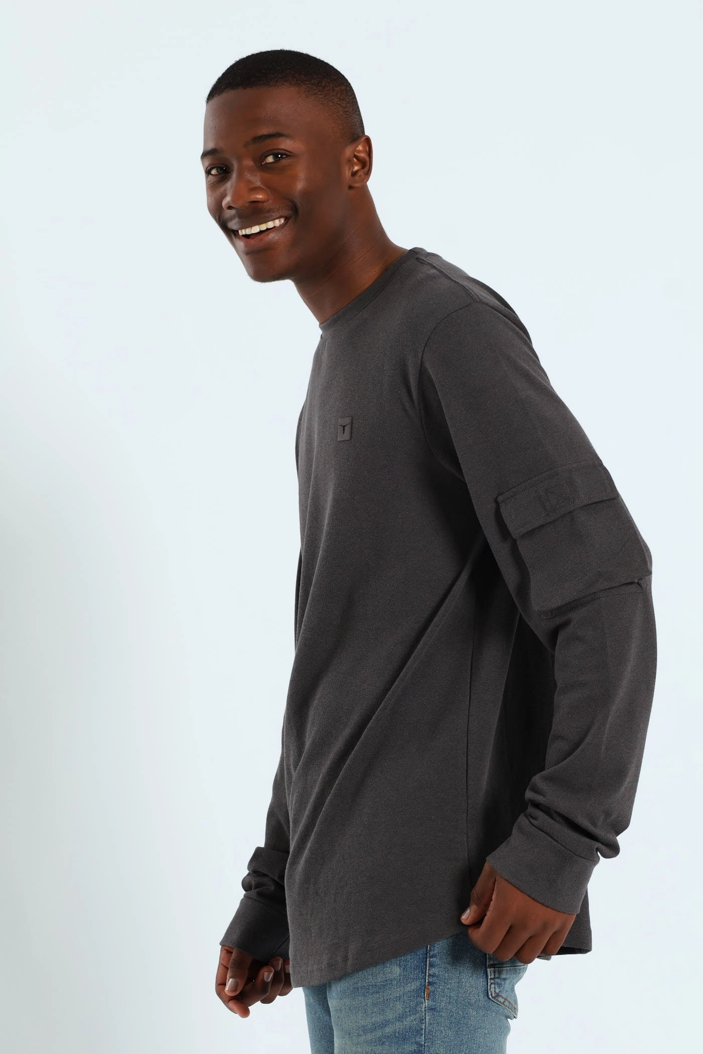 Utility Curved Hem Long Sleeve Tee - Charcoal Hypoallergenic Fibers Outdoor Outfit Style