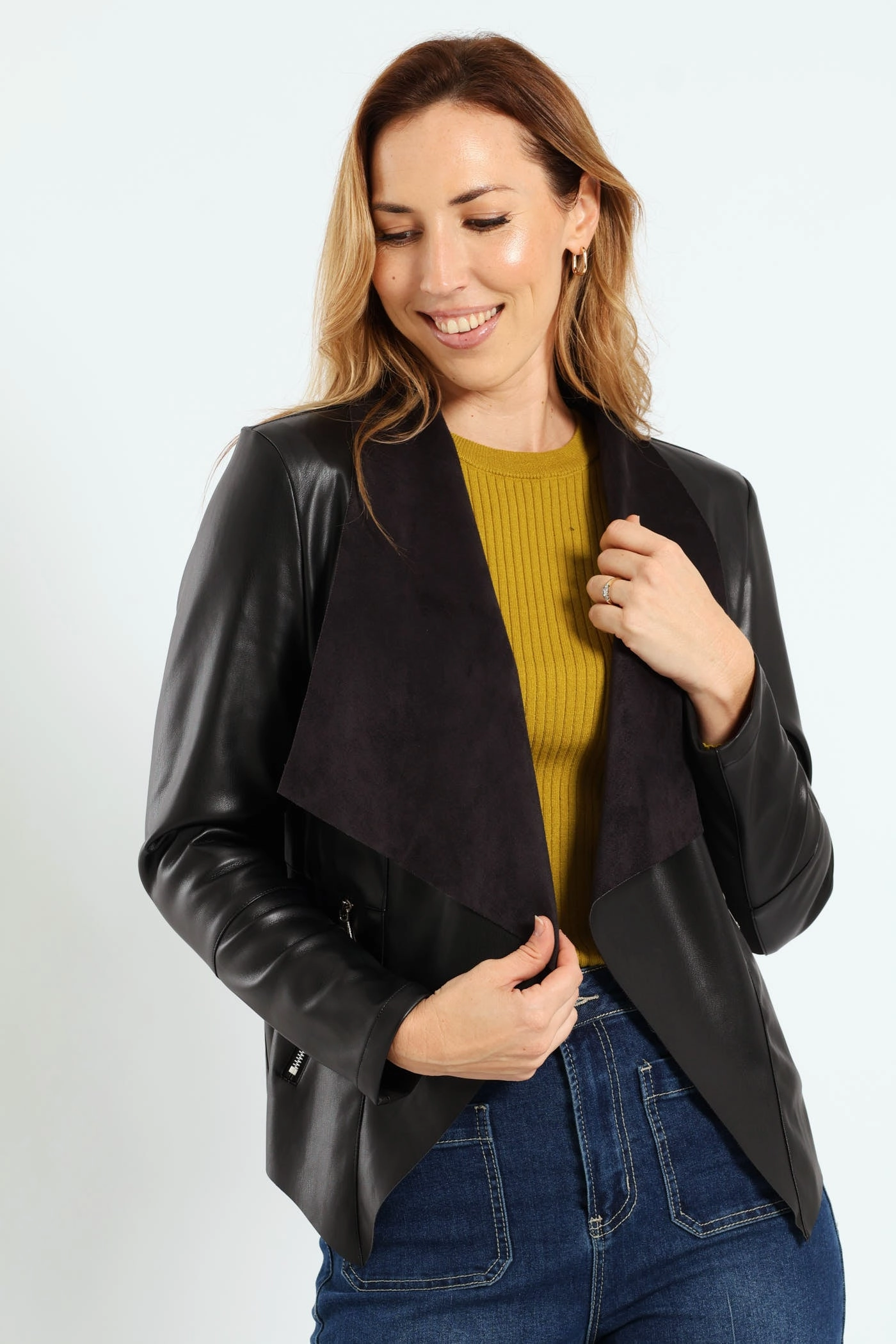 Pu Waterfall Jacket - Black Comfy Essentials Hollow Fiber Fill
