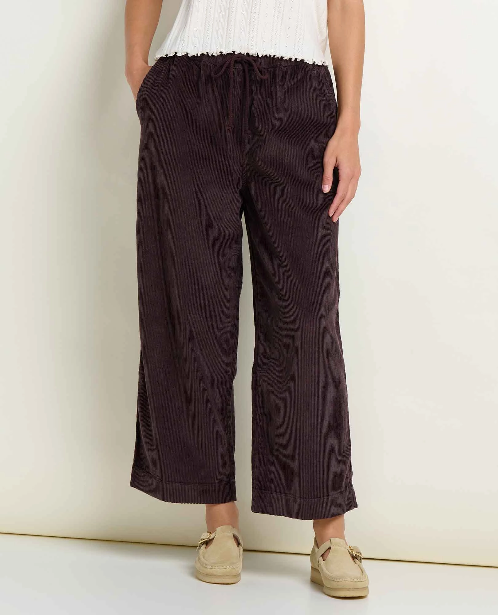 No Frills Fit Women's Cascadia Pull-On Pant