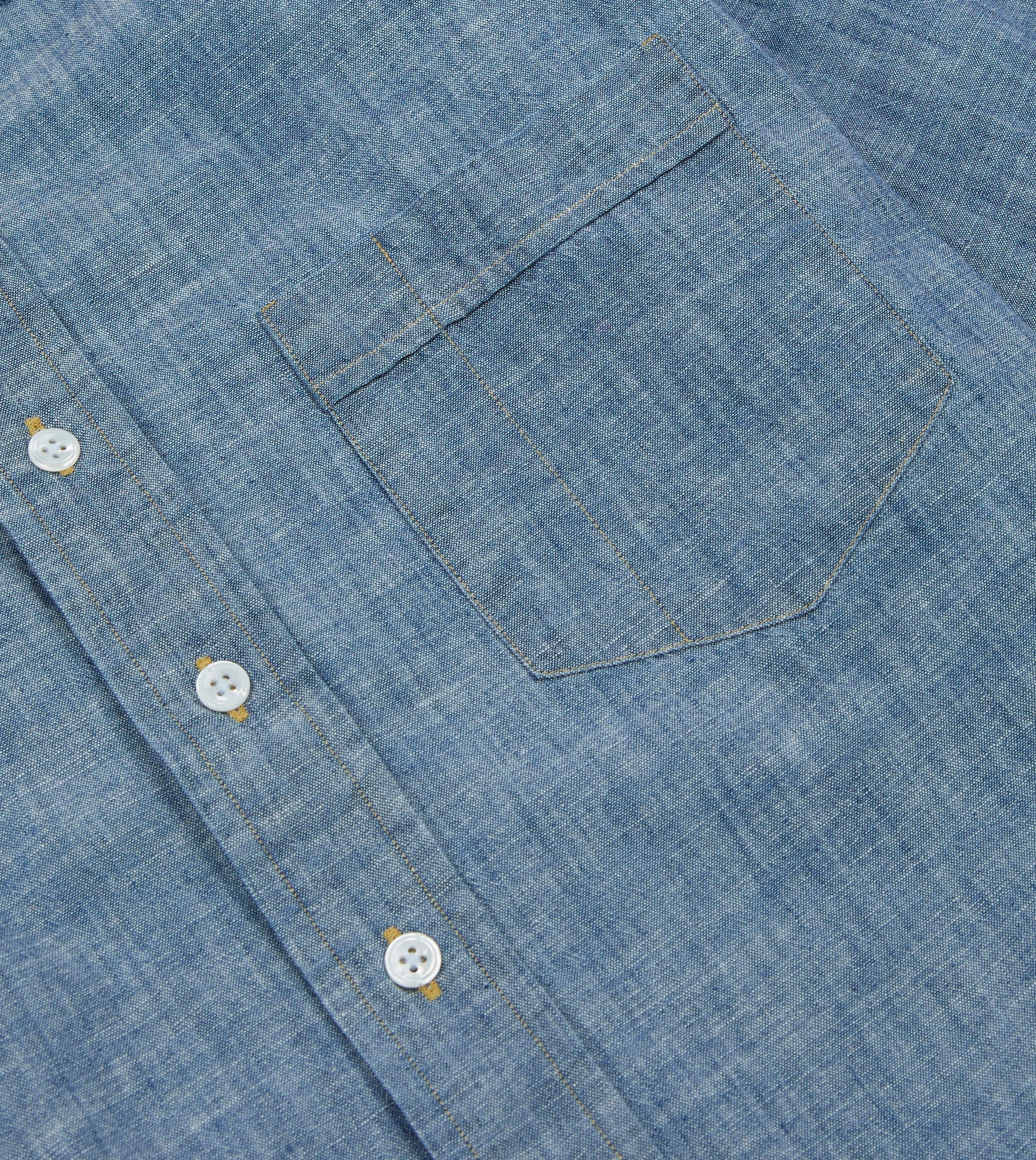 Classic Color Seamless Shoulder Blue Chambray Long Point Collar Shirt