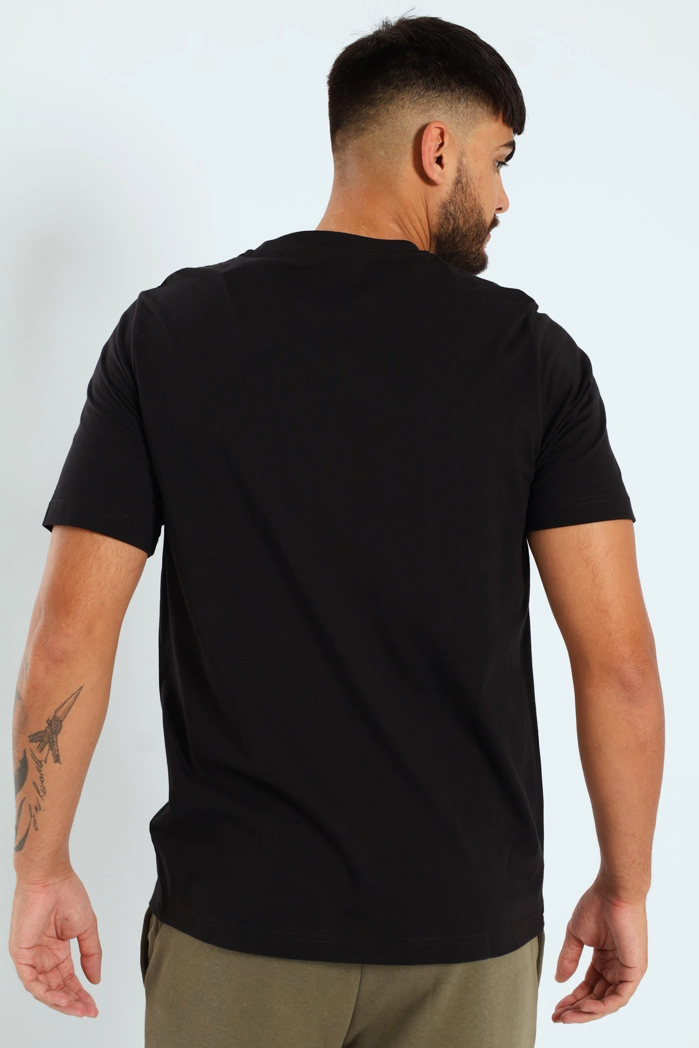 Essential Small Logo Tee - Black Kids playfulness