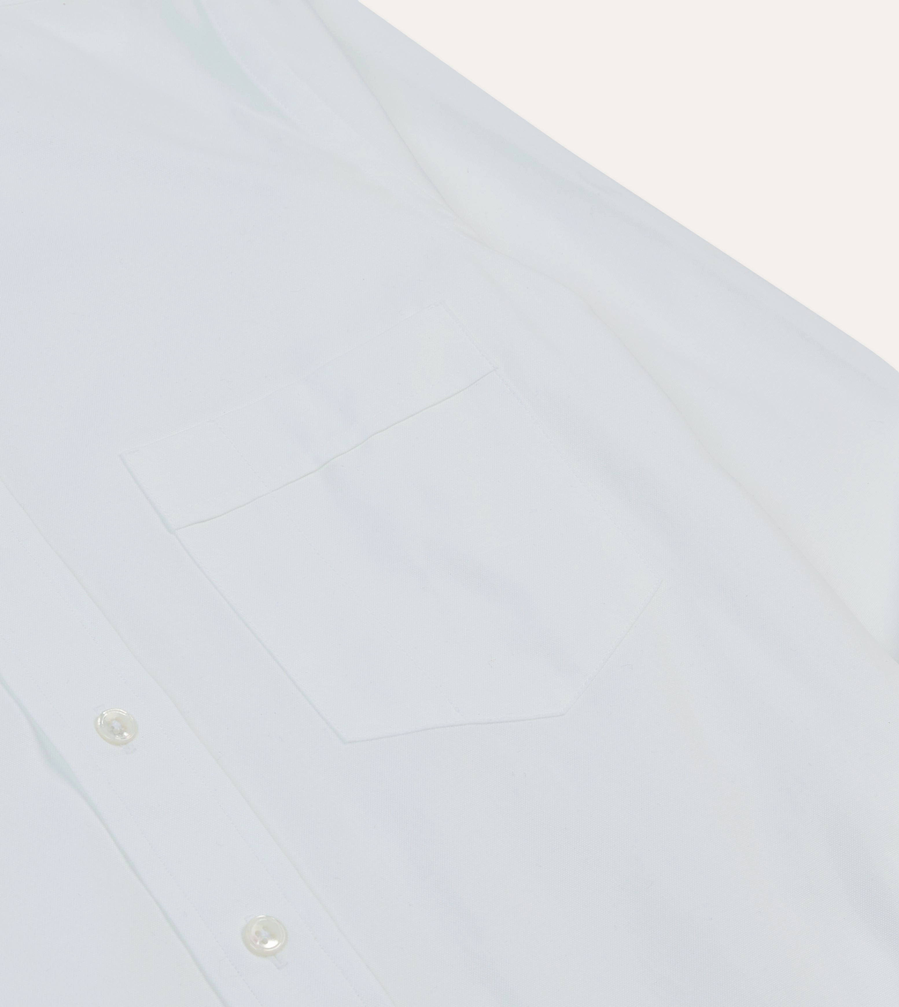 Athleisure Trend White Pinpoint Oxford Cotton Cloth Button-Down Shirt