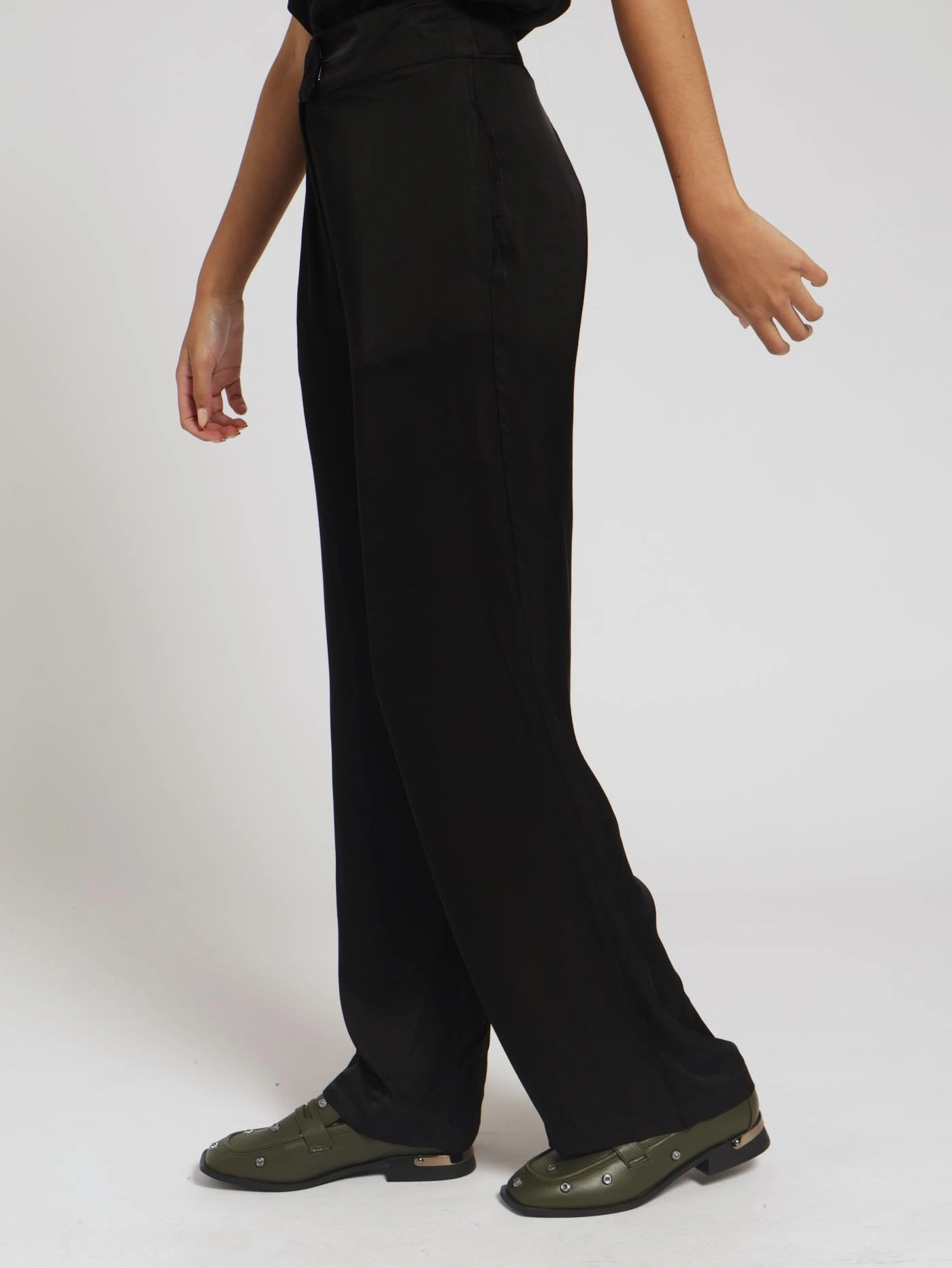 Performance Ready All Around Fit Wide Leg Pants - Black