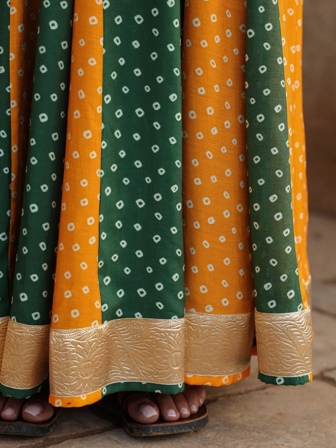 Women's Dual Coloured Bandhani Printed Long Skirt Cuffed hem