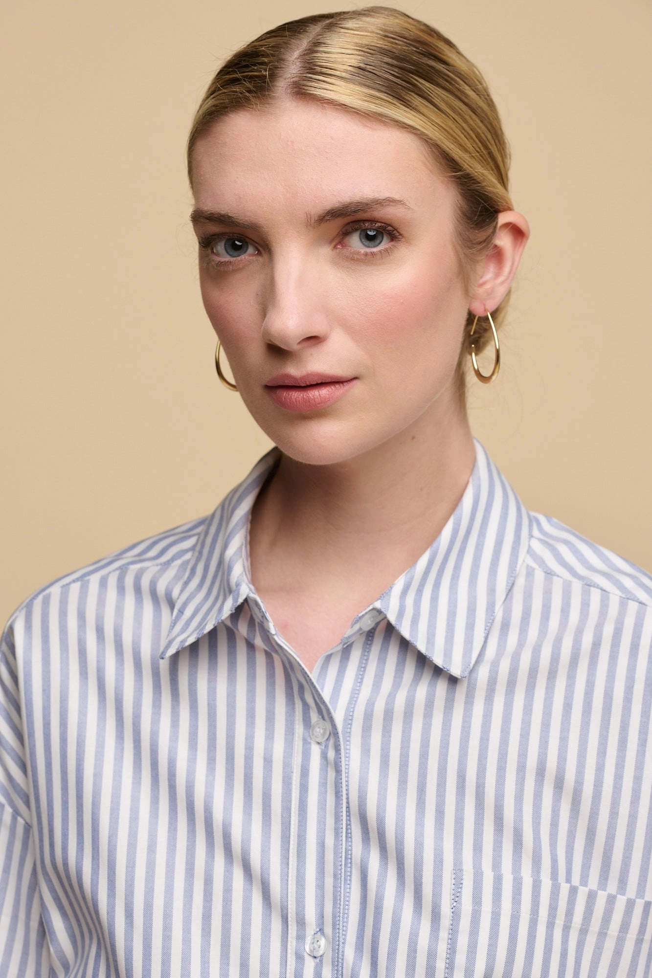 Timeless fitted silhouette Refined fit Women's Lorelle Belted Midi Cotton Shirt Dress - Blue/White