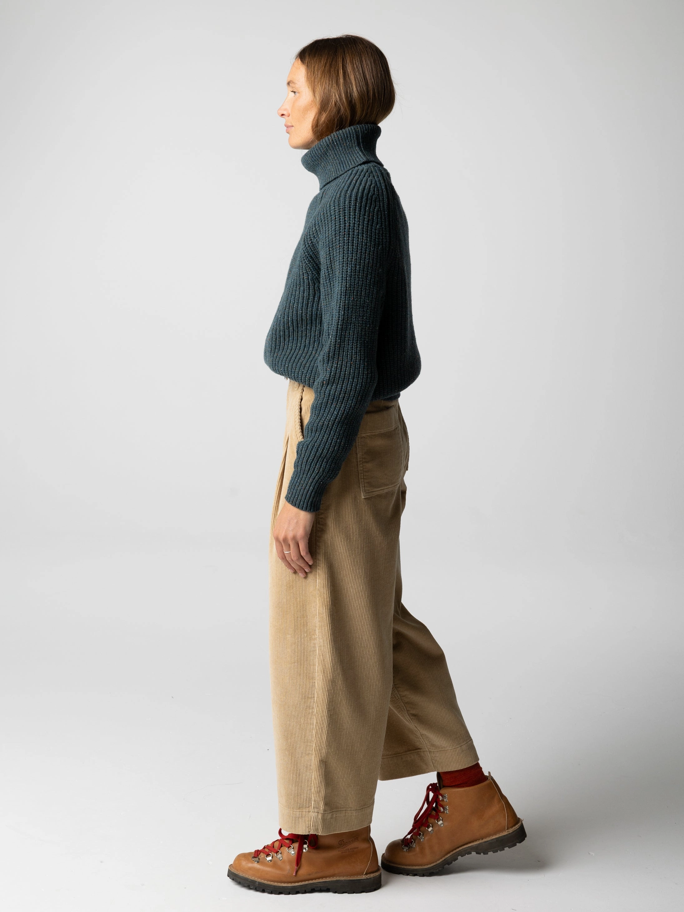 Women's Mora Roll Neck Knit Jumper Winter Wardrobe TemperatureRegulating Yarn