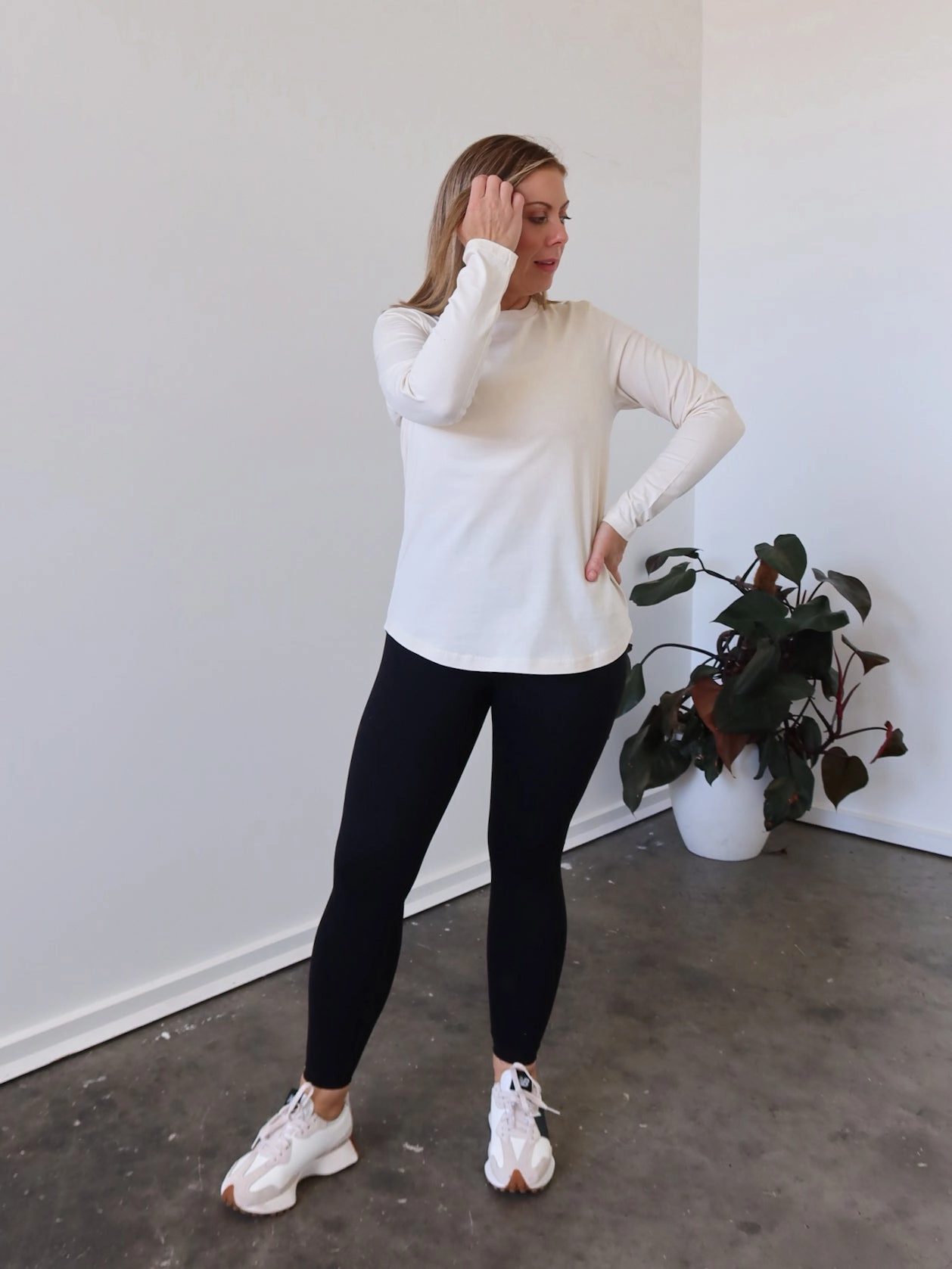 Noni Long Sleeve Tee - Ivory Oversized