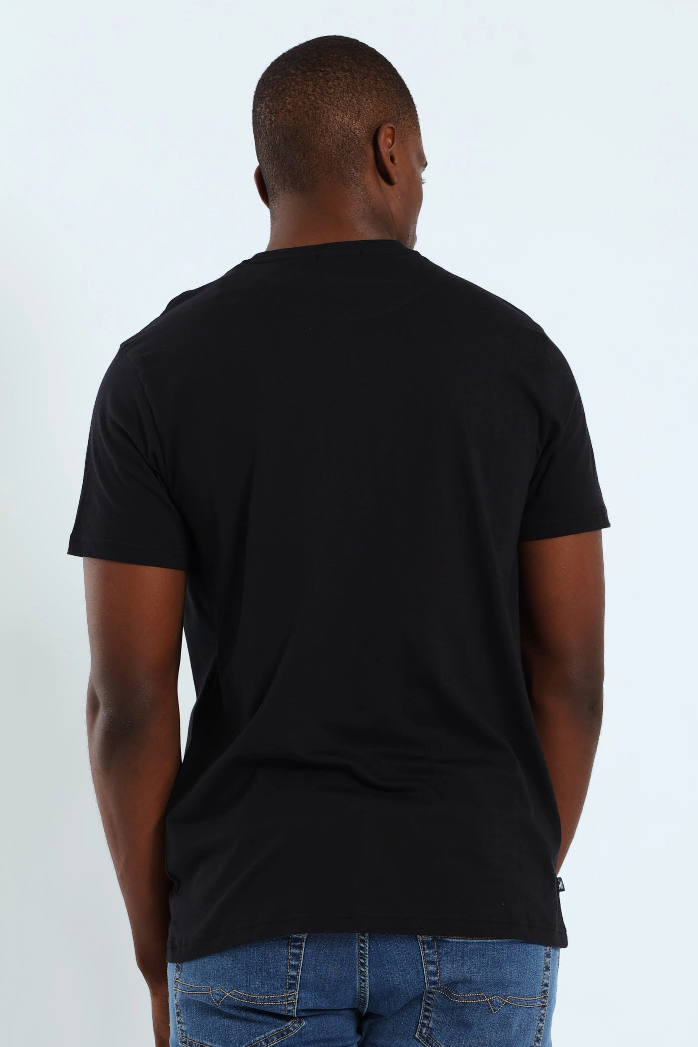 Comfy Style Amir Tee - Black