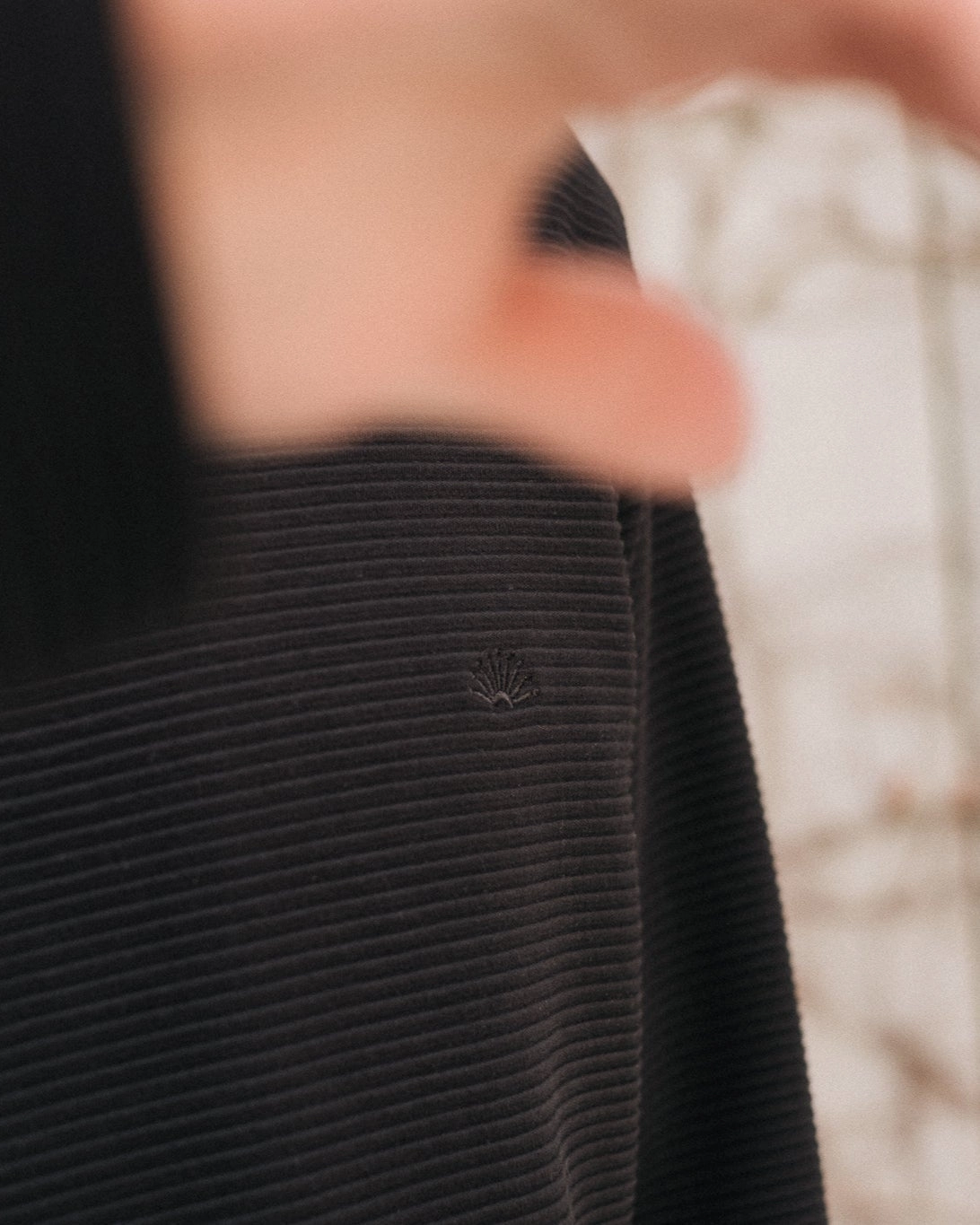 Timeless Relaxed ZIGZAG / BLACK