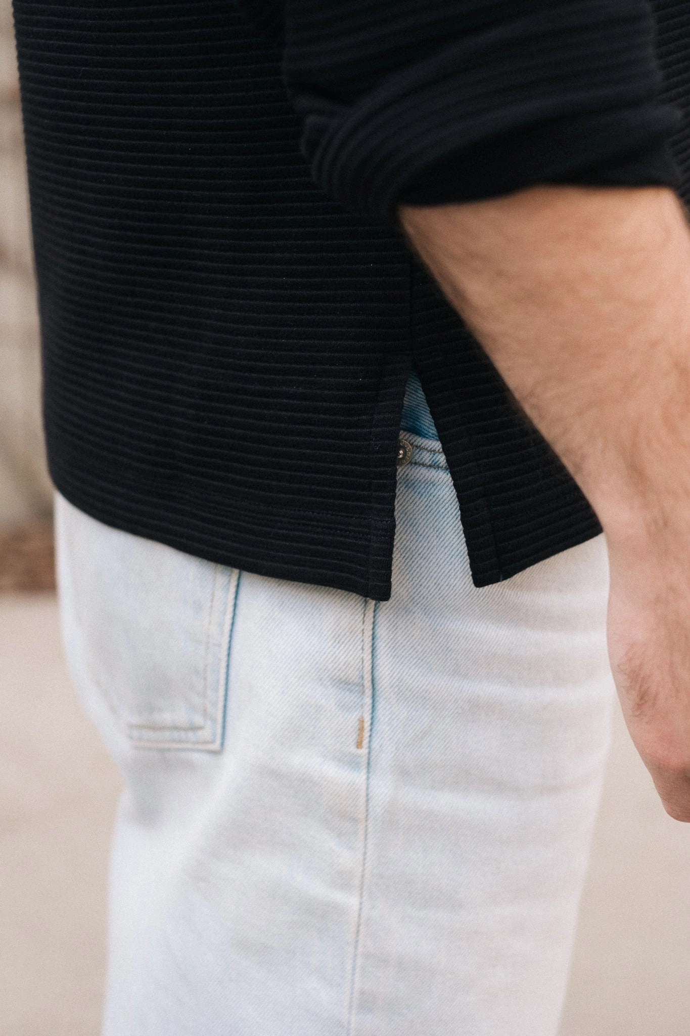 ZIGZAG / BLACK product embroidery artistry Essential Layer