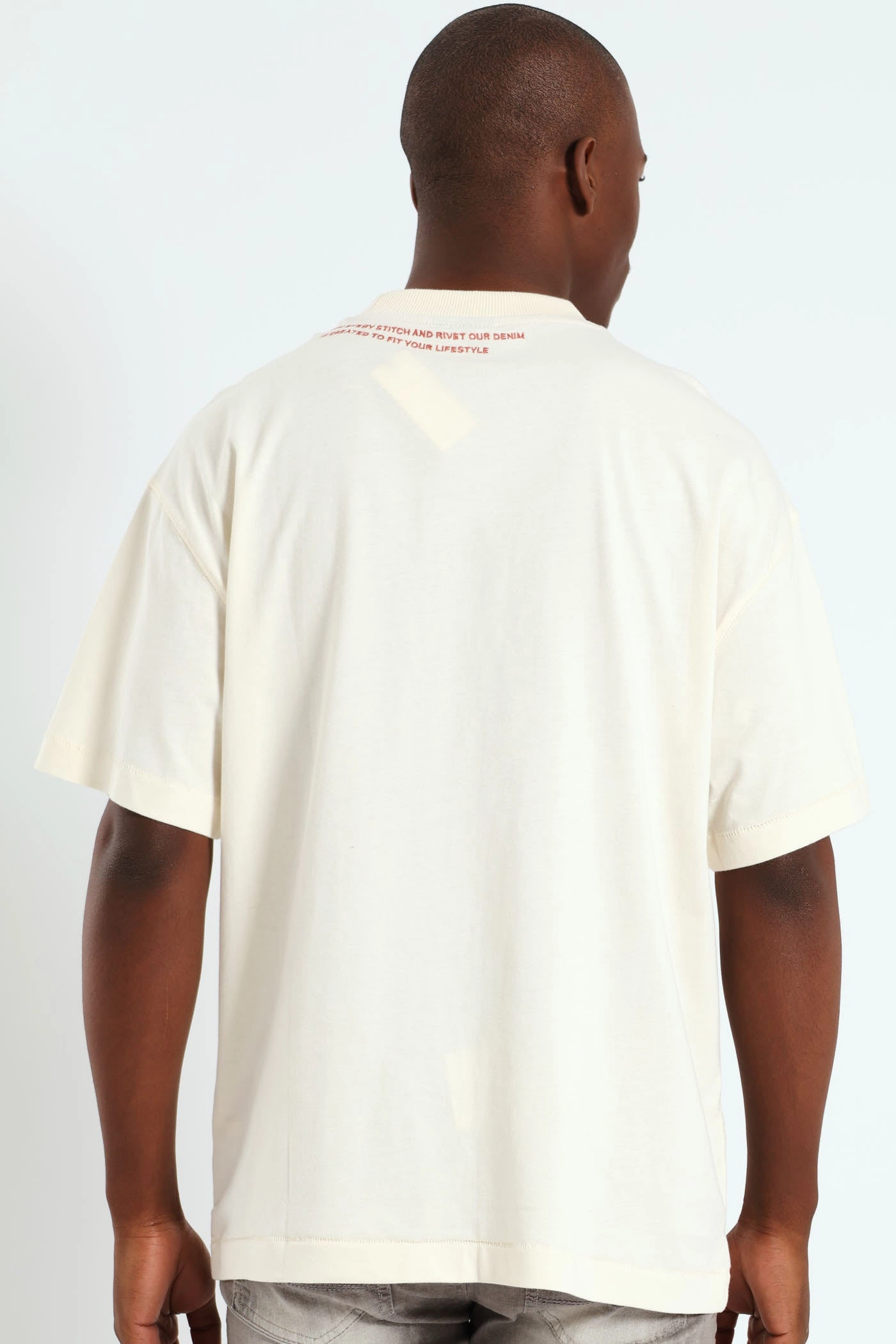 Zoli Pjc Logo Tee - Off White Limited Edition athletic style